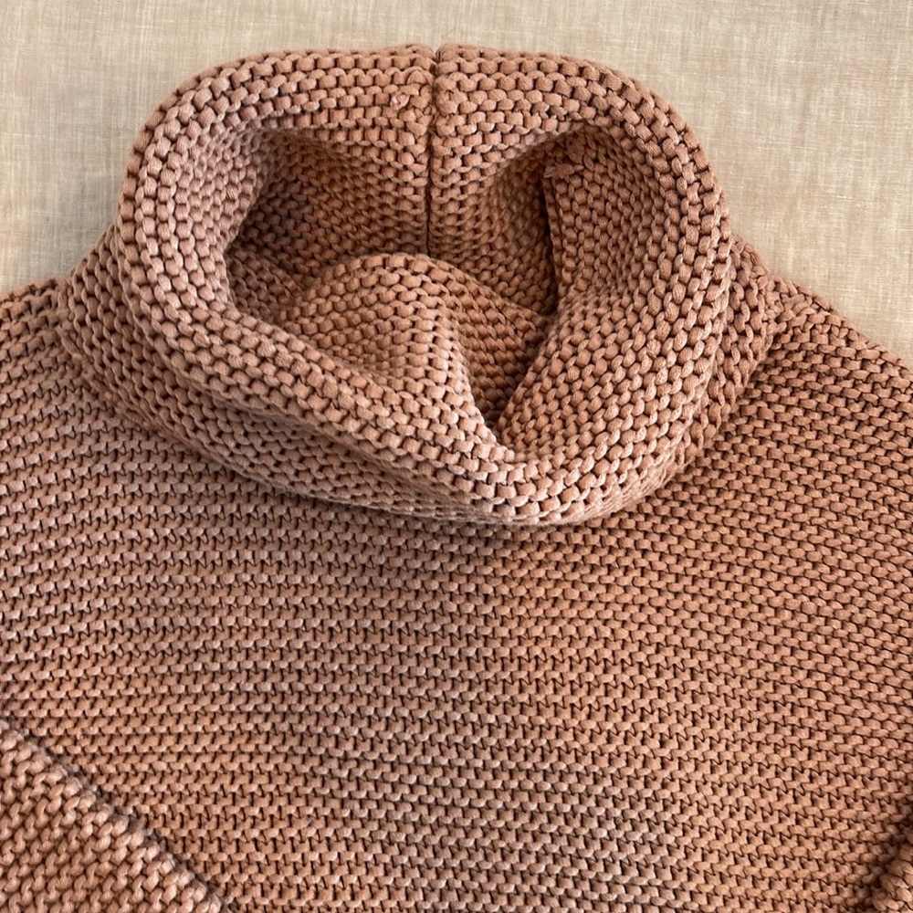 Beige Knit Turtle Neck - Picture 3 of 7